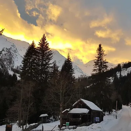 Houghton Haus * Мальниц