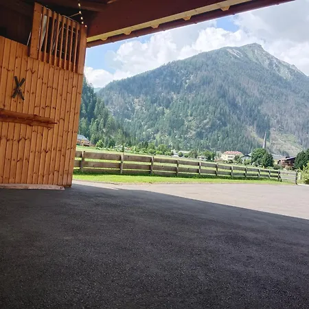 Houghton Haus Dom wakacyjny