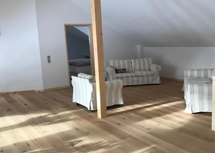 Houghton Haus Дом отдыха *